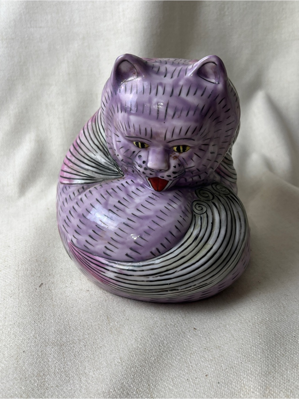 Vintage Porcelain Chinese Cat Statue made in Hong Kong